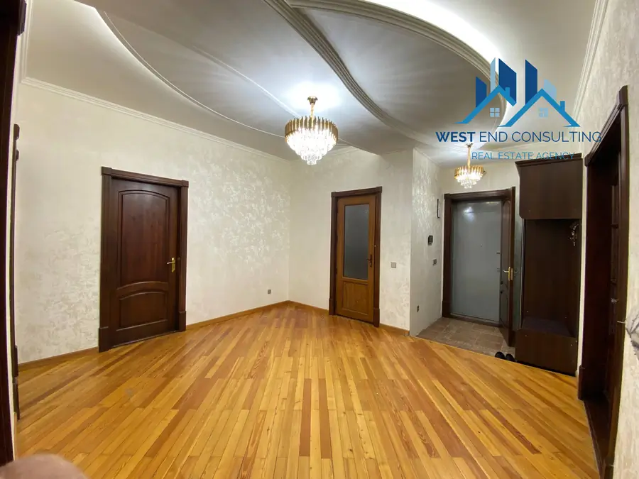 Ijaraga 3 xonali kvartira − 117 m²