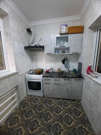 2-комнатная квартира − 40 м², 2/5 этаж