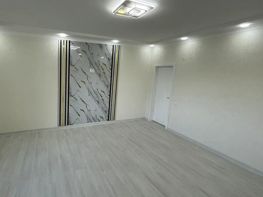 Продается 3-комнатная квартира − 87 м²