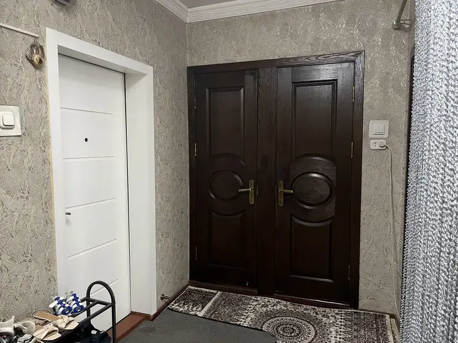 Продается 3-комнатная квартира − 88 м²