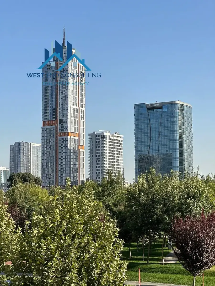 Сдается 3-комнатная квартира − 95 м²