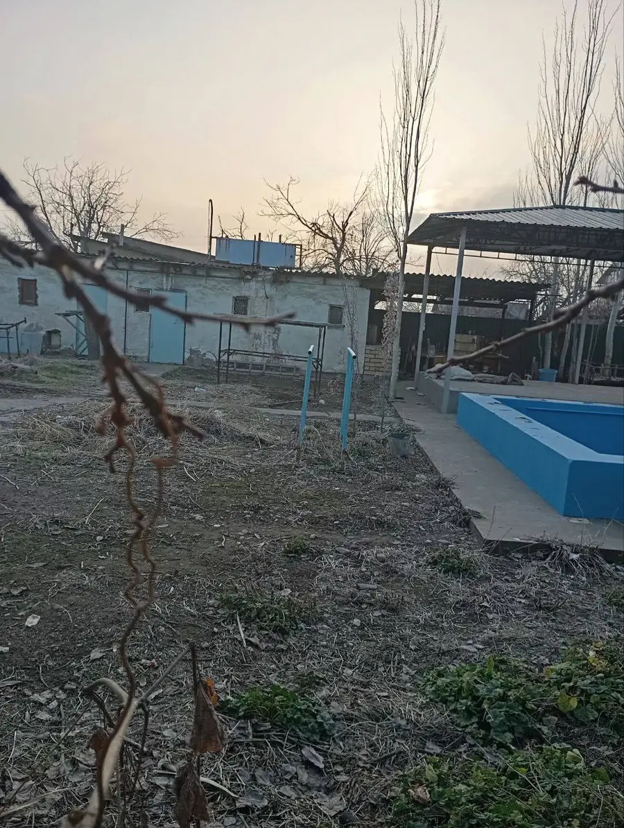 1 qavatli uy sotiladi − 1 m²