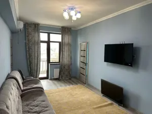 Сдается 3-комнатная квартира − 85 м²