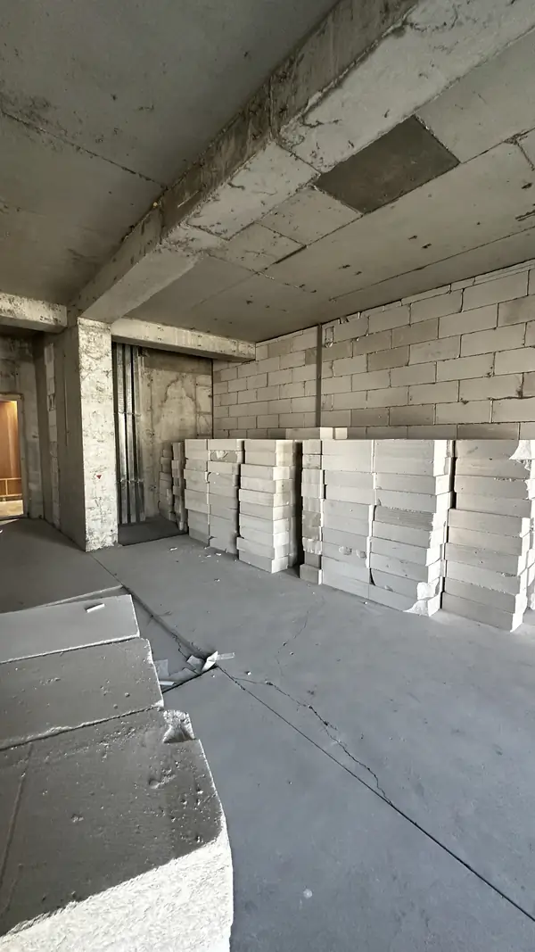 2 xonali kvartira sotiladi − 68 m²
