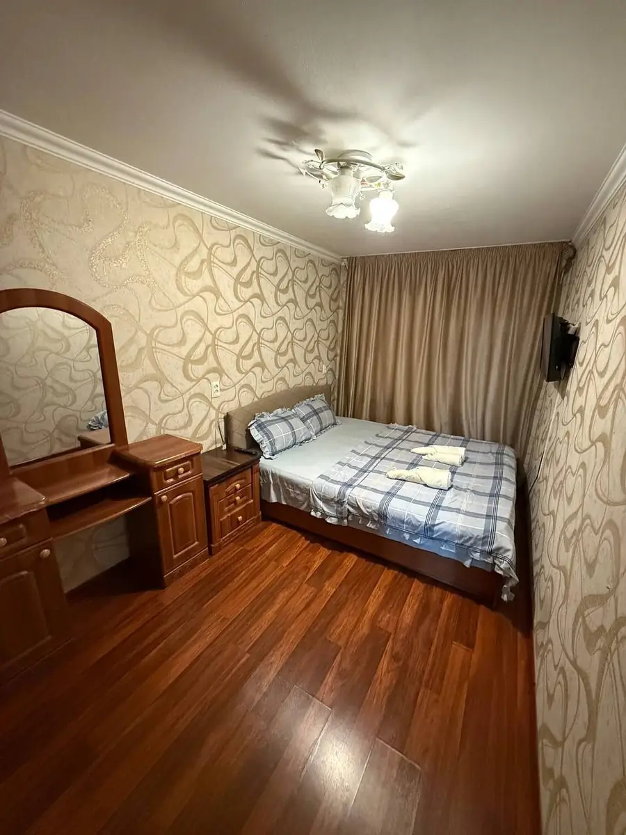 2 xonali kvartira sotiladi − 50 m²