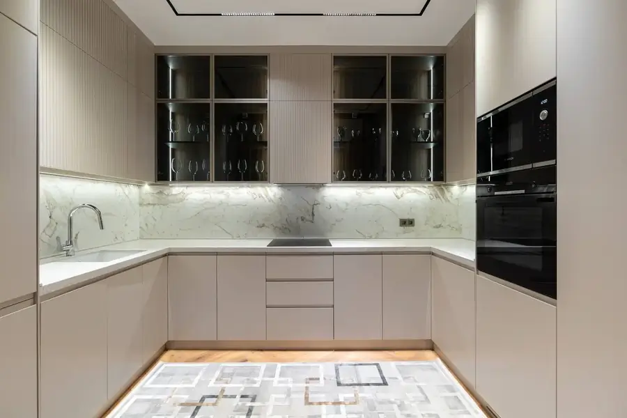 3 xonali kvartira sotiladi − 95 m²