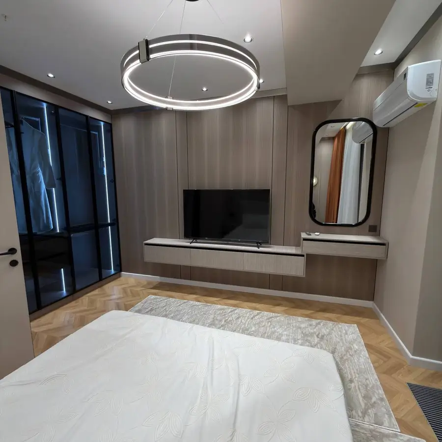 2 xonali kvartira sotiladi − 72 m²