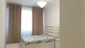 Сдается 2-комнатная квартира − 75 м²