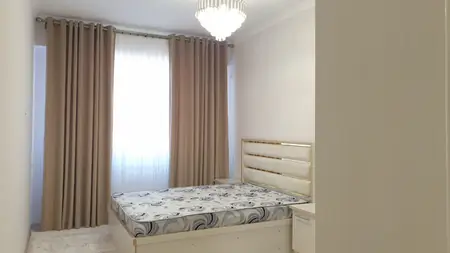 2-комнатная квартира − 75 м², 9/9 этаж