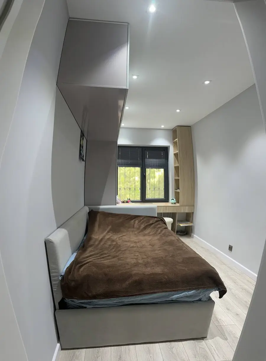 Ijaraga 4 xonali kvartira − 105 m²