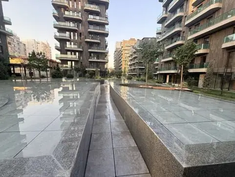 Сдается 2-комнатная квартира − 72 м²