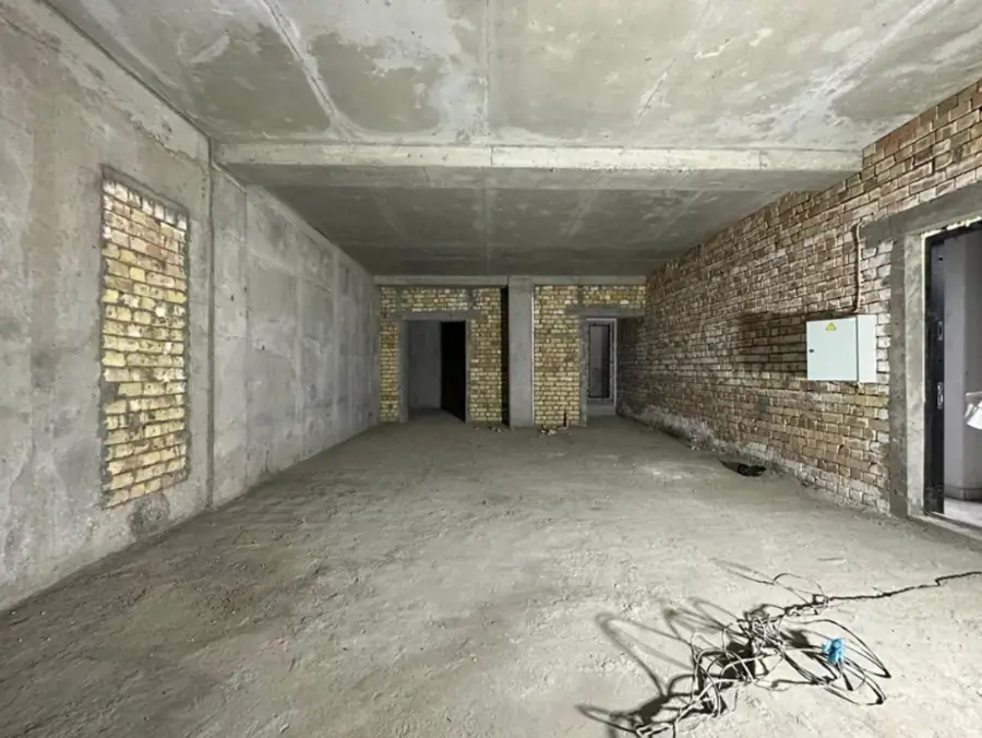 Ofis sotiladi − 125 m²