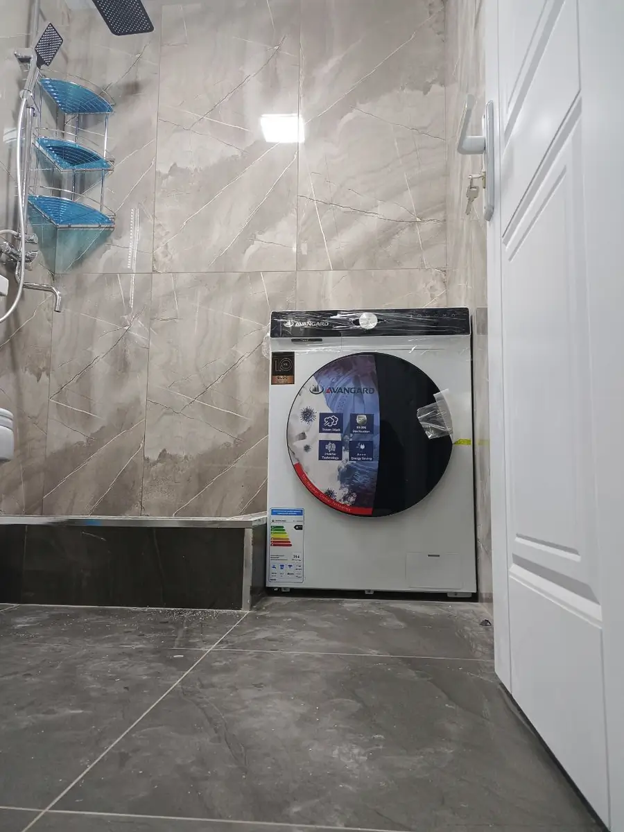 1 xonali kvartira sotiladi − 46 m²
