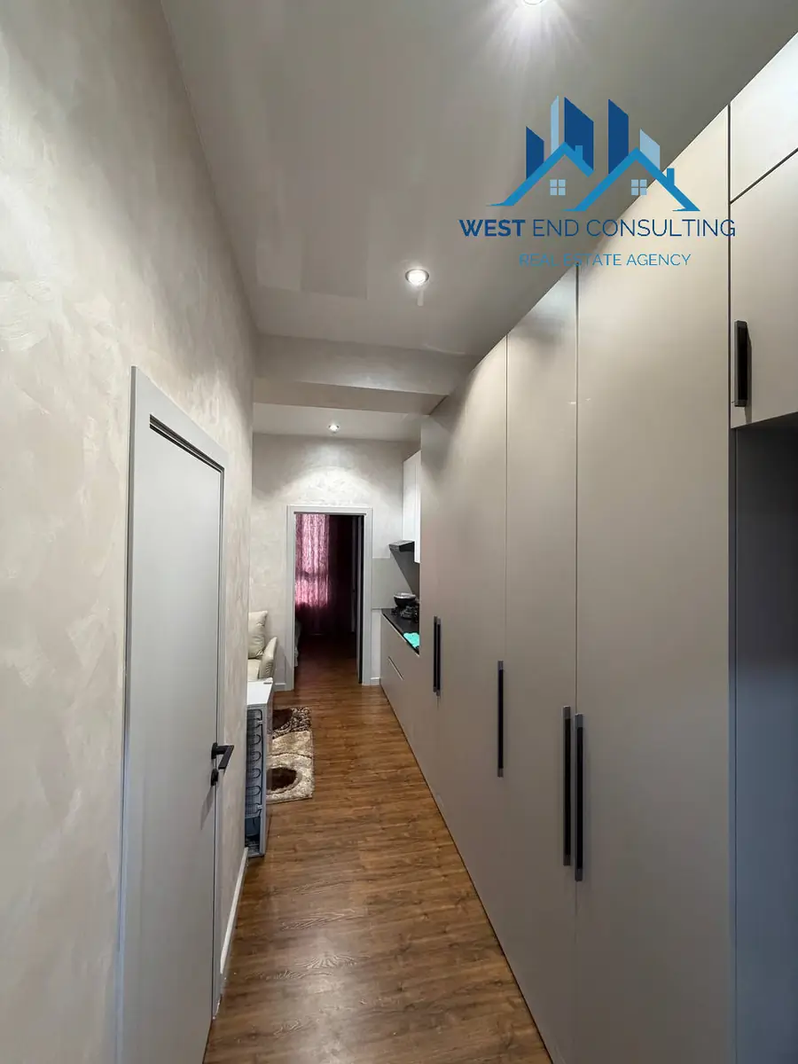 Сдается 2-комнатная квартира − 30 м²