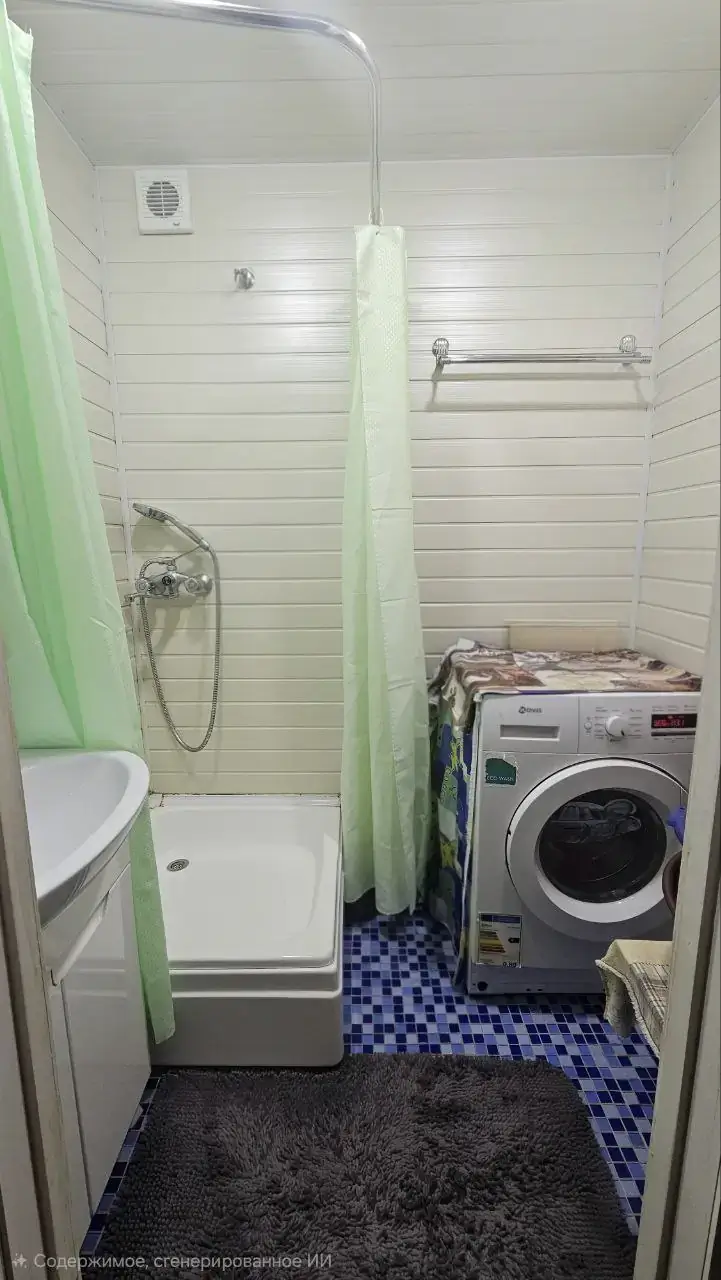 Продается 1-комнатная квартира − 40 м²