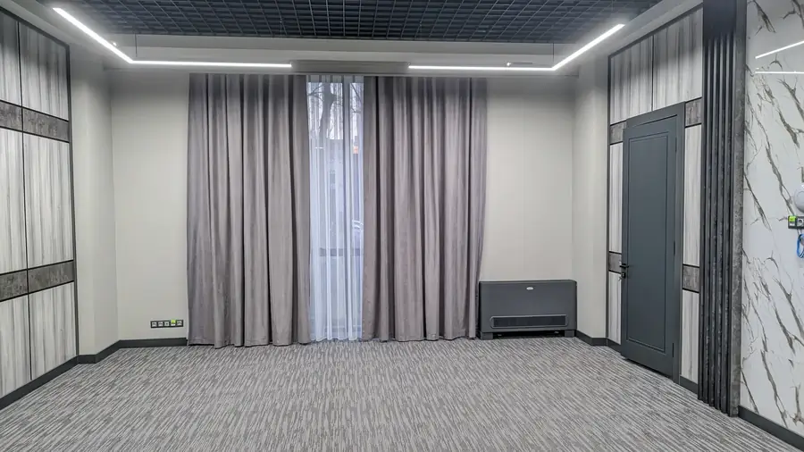 Сдается офис − 250 м²