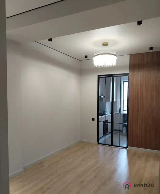 3-комнатная квартира − 60 м², 6/12 этаж