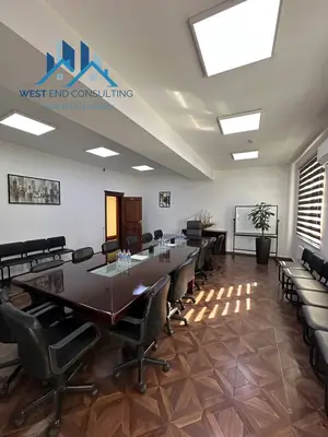 Ofis − 1601 m², 1/4 qavat