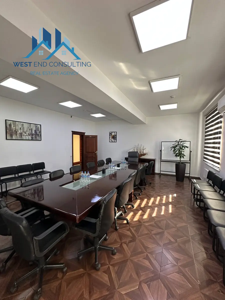 Ijaraga ofis − 1601 m²