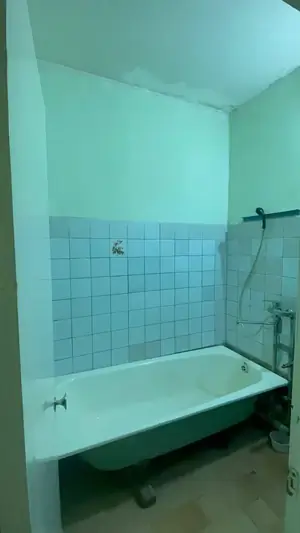 2 xonali kvartira sotiladi − 62 m²