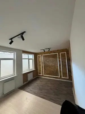 Ijaraga 5 dan ortiq xonali kvartira − 160 m²