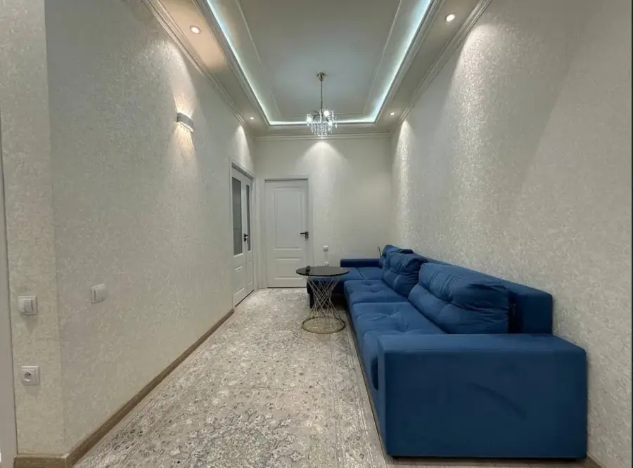 Продается 4-комнатная квартира − 110 м²