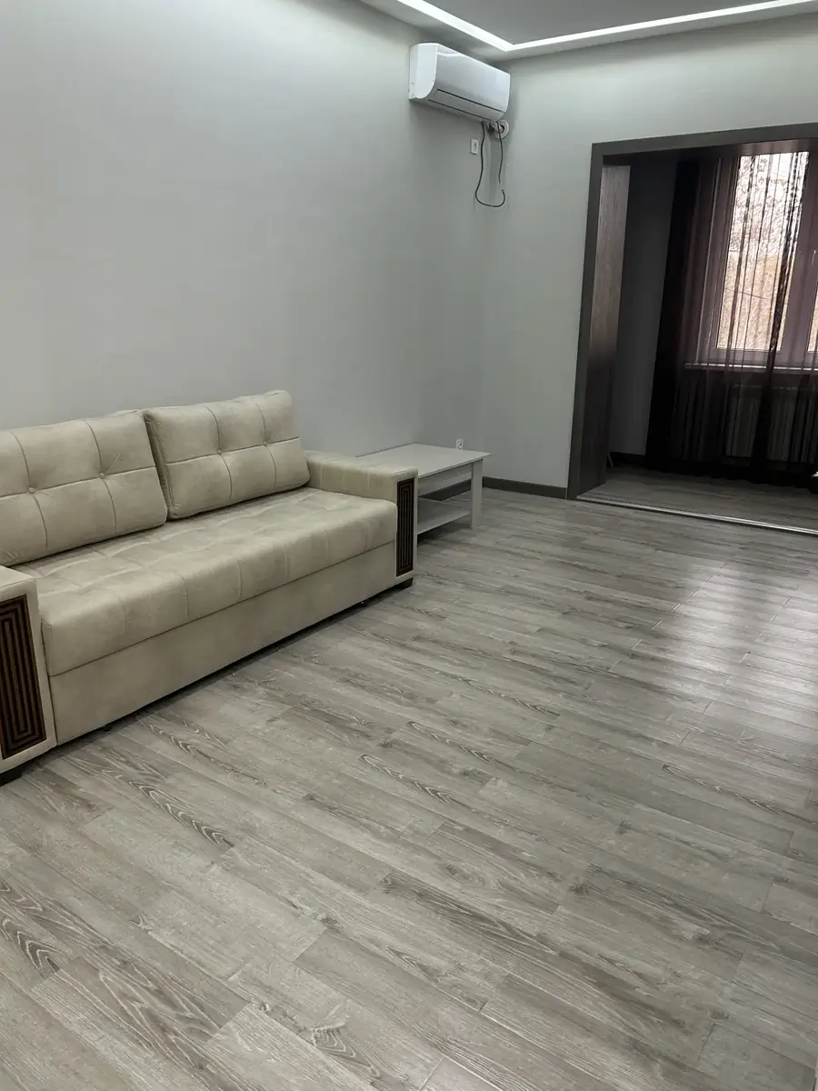 Ijaraga 2 xonali kvartira − 72 m²