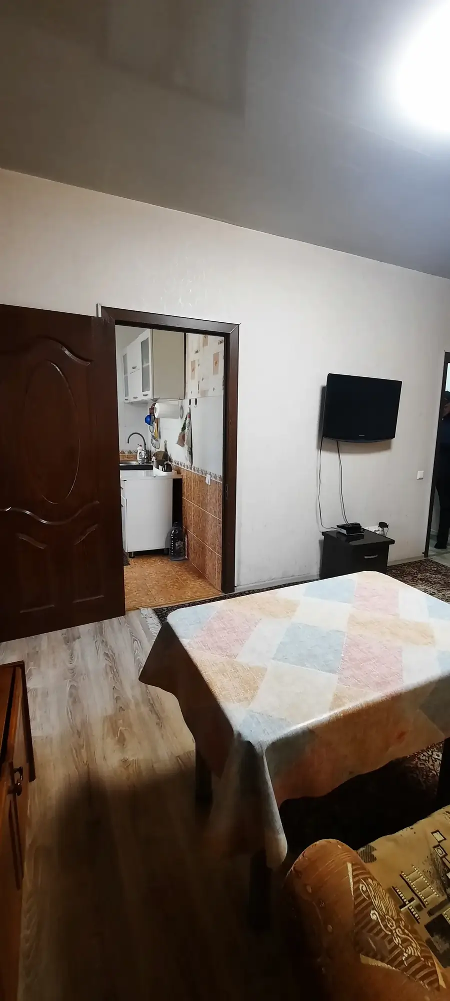 2 xonali kvartira sotiladi − 46 m²