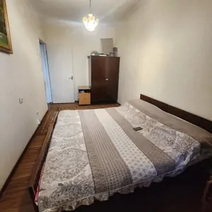 3 xonali kvartira sotiladi − 69 m²