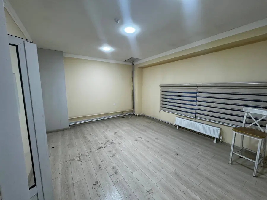 Ijaraga ombor − 550 m²