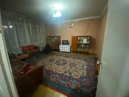 2-комнатная квартира − 60 м², 3/9 этаж