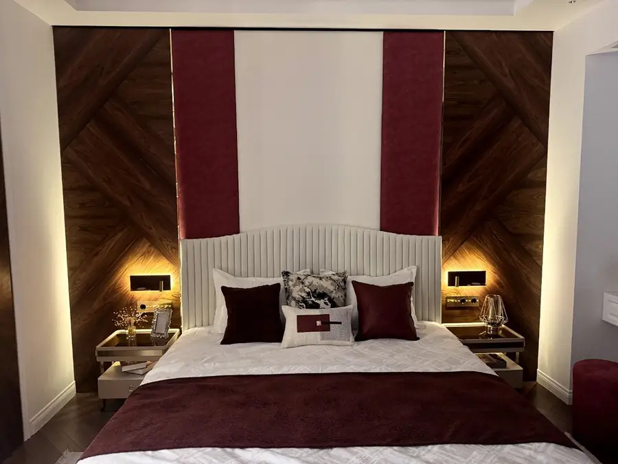 Продается 3-комнатная квартира − 126 м²