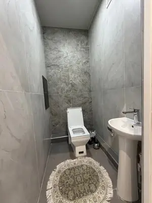 Сдается 3-комнатная квартира − 75 м²