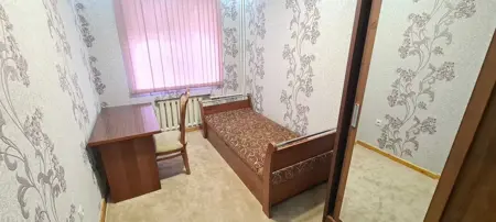 4-комнатная квартира − 90 м², 1/4 этаж