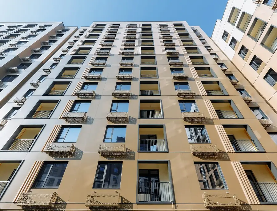 Продается 2-комнатная квартира − 58.4 м²