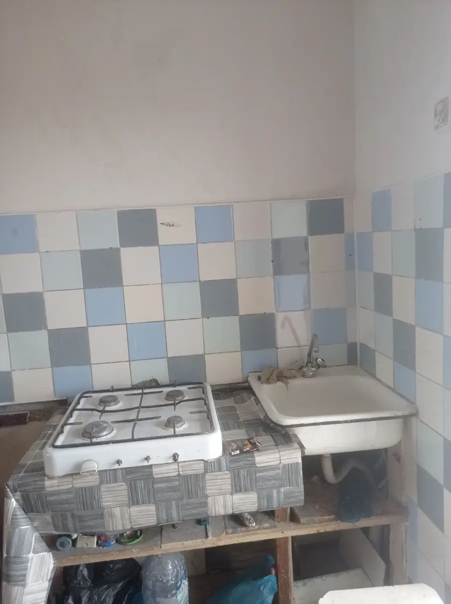 1 xonali kvartira sotiladi − 20 m²