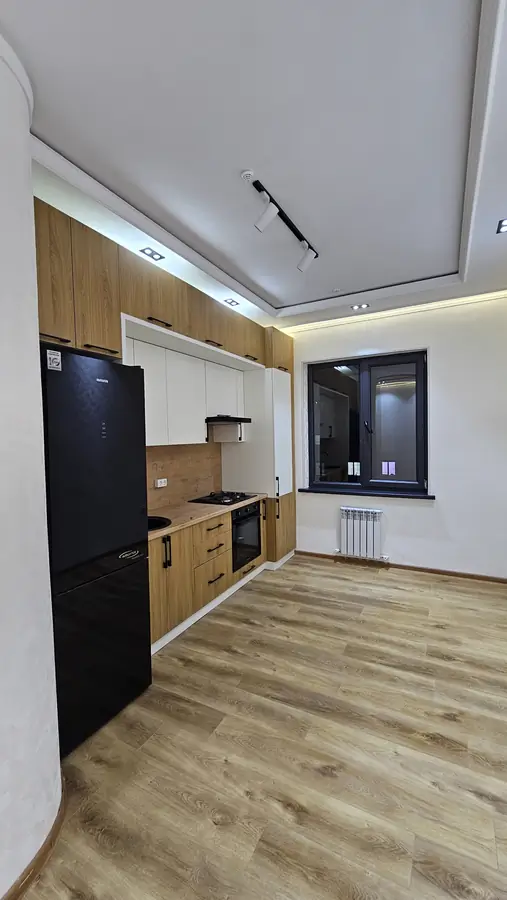 2-комнатная квартира − 58 м², 14/16 этаж