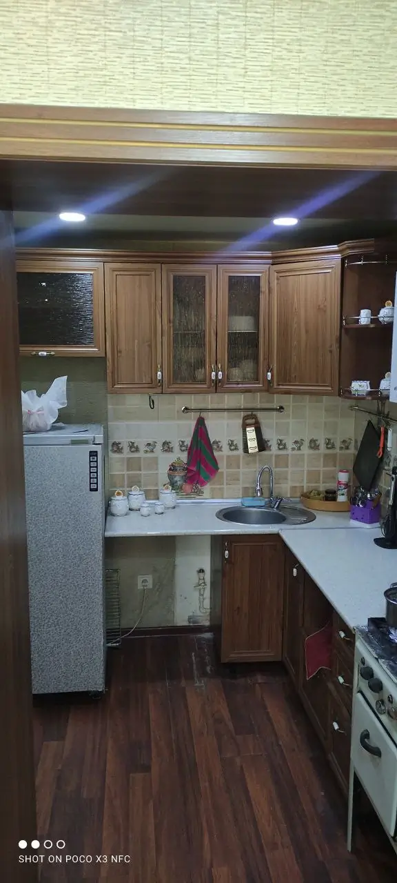 2 xonali kvartira sotiladi − 50 m²
