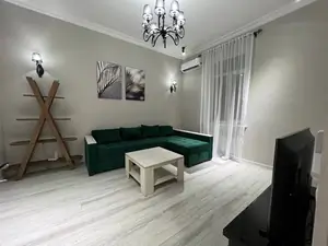 Сдается 1-комнатная квартира − 40 м²