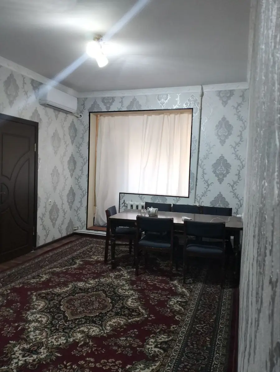 Сдается 3-комнатная квартира − 85 м²