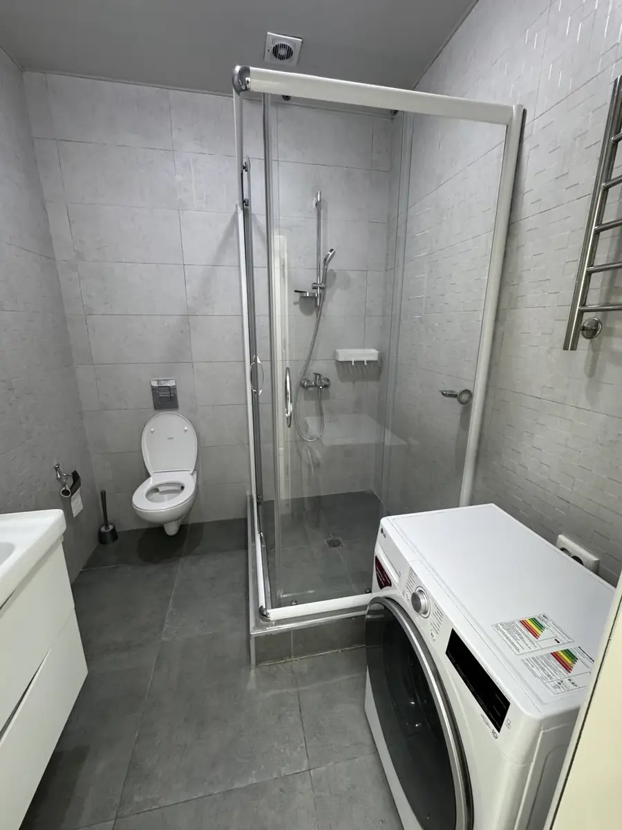 Ijaraga 2 xonali kvartira − 64 m²