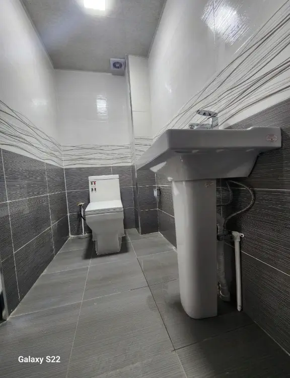 Ijaraga ofis − 166 m²