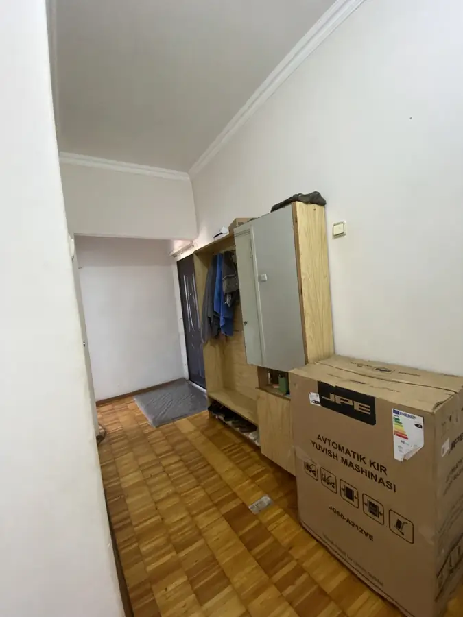 Продается 2-комнатная квартира − 50 м²