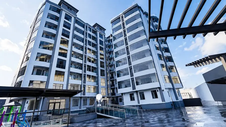 2 xonali kvartira sotiladi − 72 m²