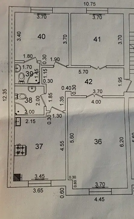 3 xonali kvartira sotiladi − 85 m²