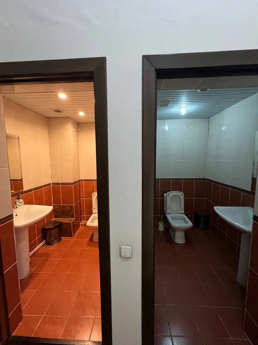 Ijaraga ofis − 600 m²