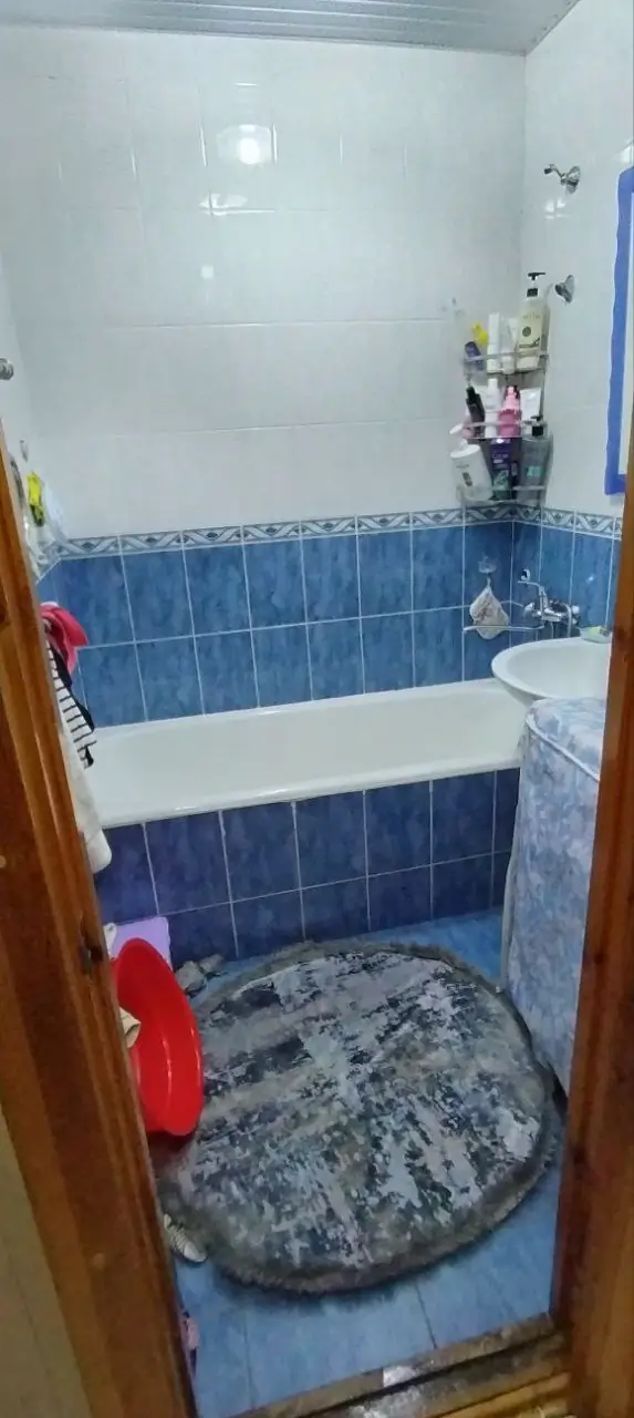 Продается 3-комнатная квартира − 78 м²