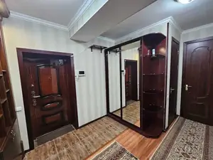 Ijaraga 4 xonali kvartira − 120 m²