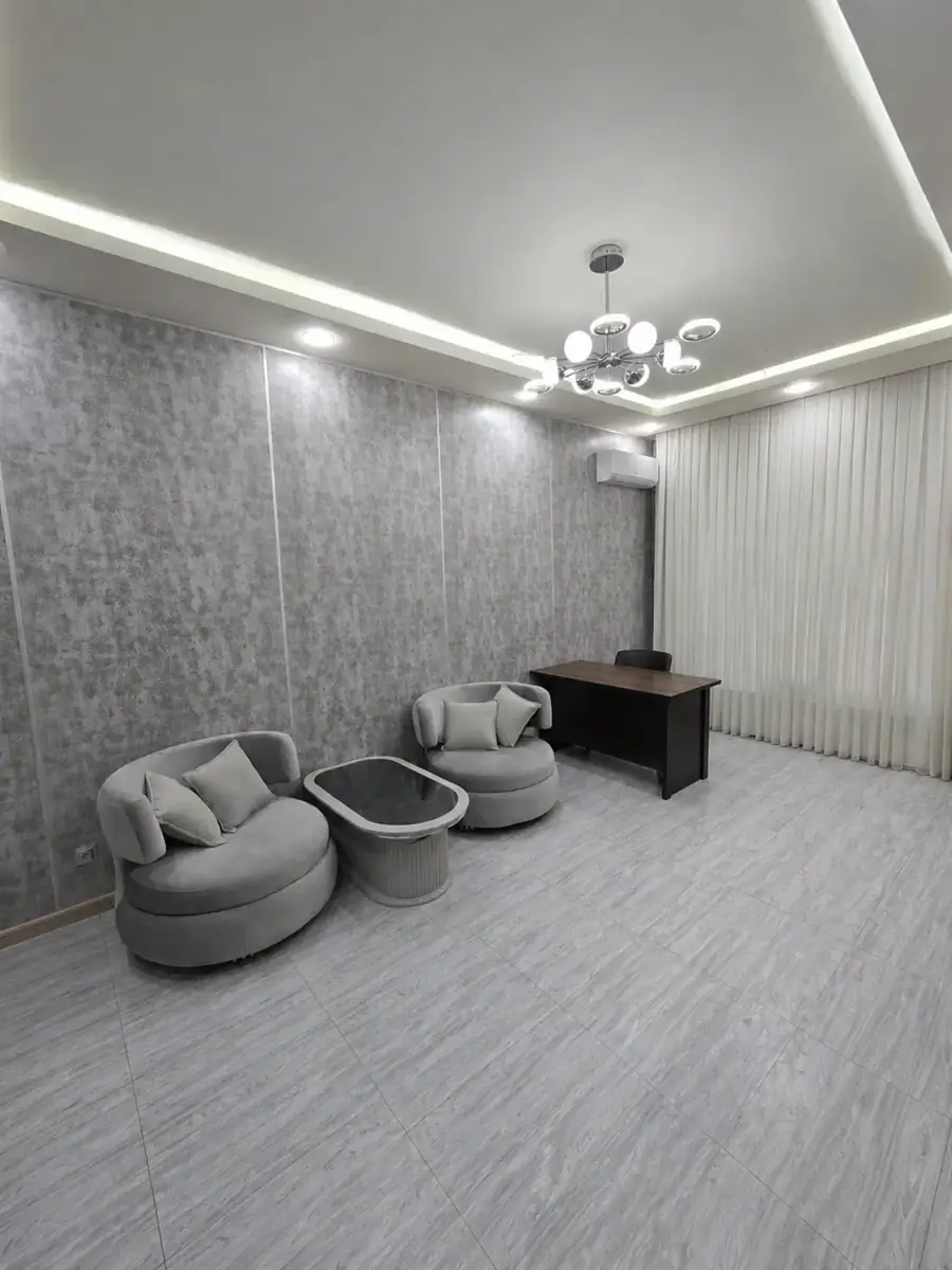 Ofis sotiladi − 506 m²