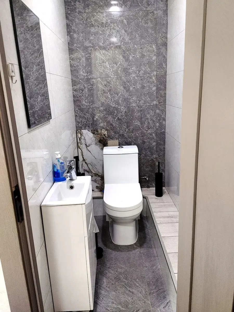 3 xonali kvartira sotiladi − 52 m²
